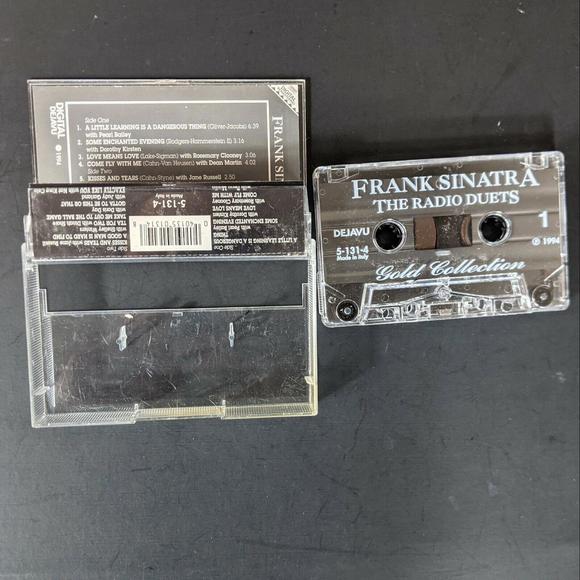 Frank Sinatra Gold Collection Cassette Tape Radio Duets - Picture 3 of 5